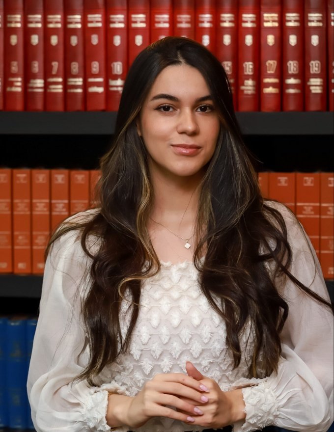 Stefanni de Lima Hernandes